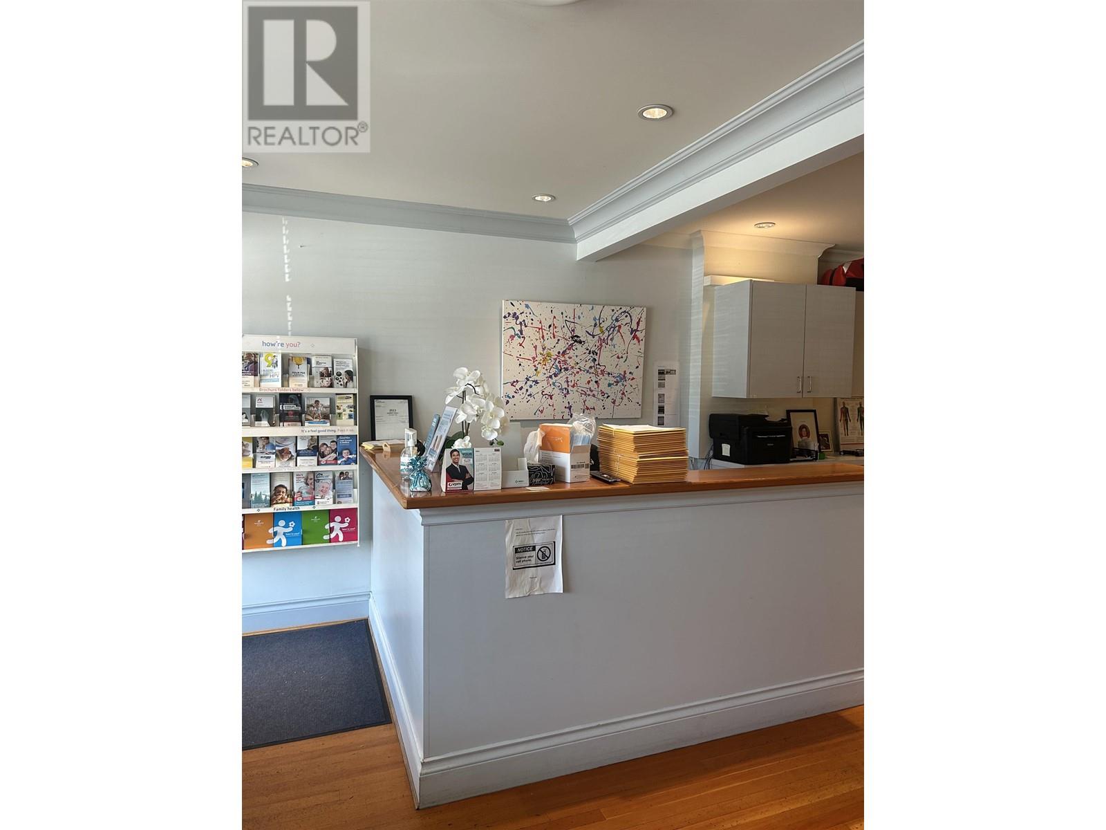 2533 W Broadway, Vancouver, British Columbia  V6K 2E9 - Photo 6 - C8061544
