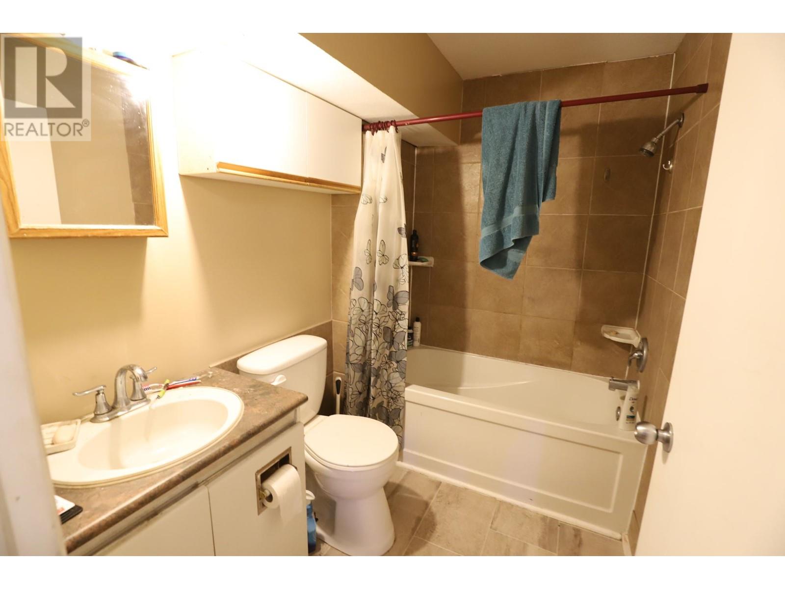 1401 Pine Street, Merritt, British Columbia  V1K 1B8 - Photo 10 - 179895