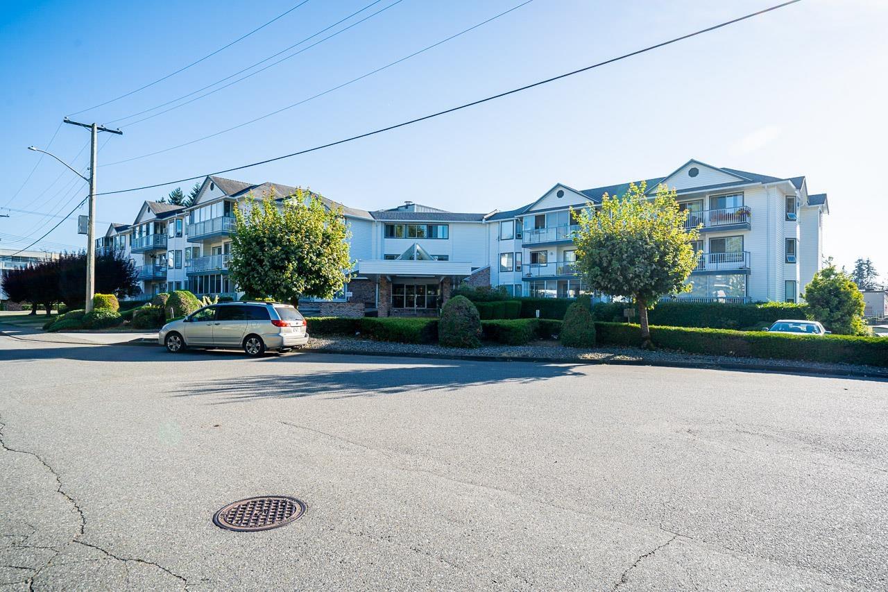 309 2425 Church Street, Abbotsford, British Columbia  V2T 3J8 - Photo 1 - R2904466