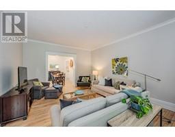 35-37 POWELL Street W