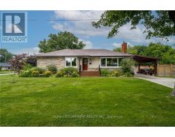 30 Rosewood Avenue-65;, Welland, Ca