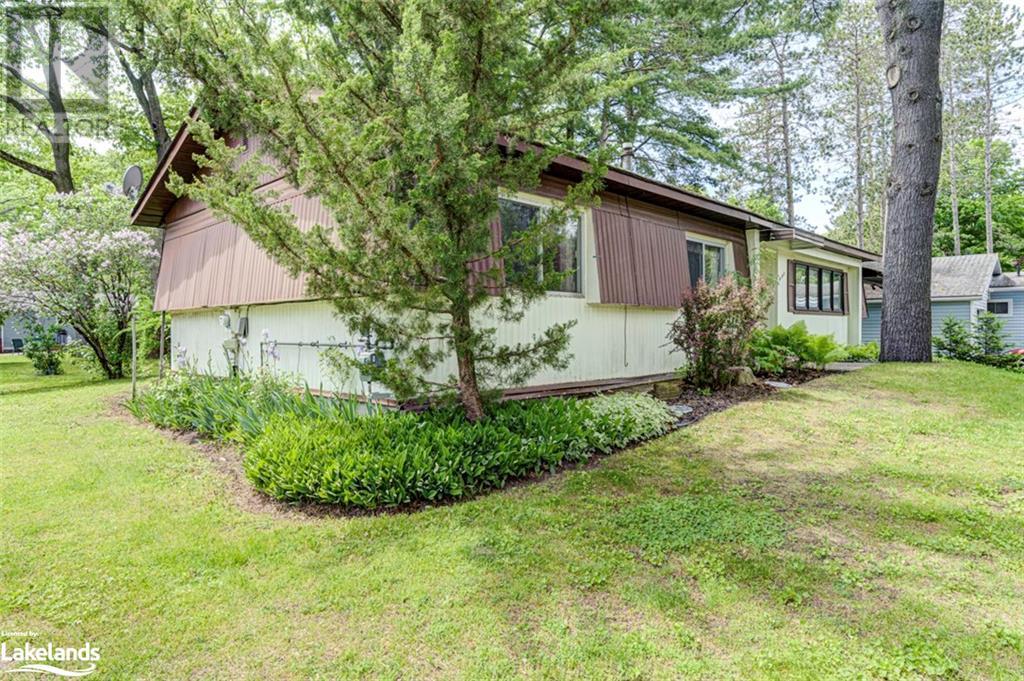 5 Carruthers Street S, Wasaga Beach, Ontario  L9Z 1K2 - Photo 42 - 40587800