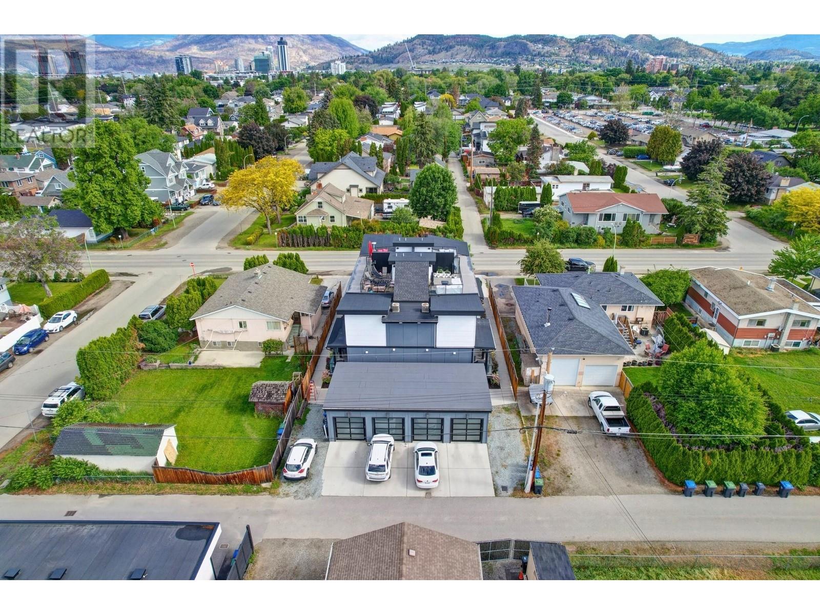 817 Rose Avenue Kelowna