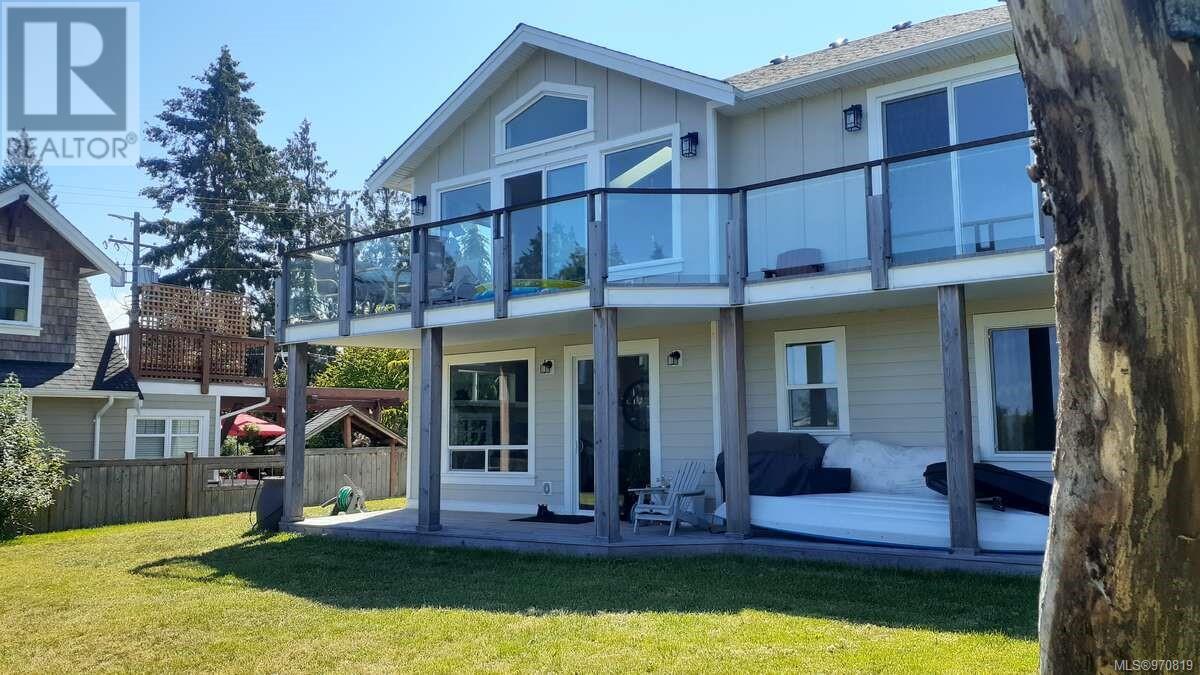 312 Wisteria St, Parksville, British Columbia  V9P 1E1 - Photo 2 - 970819