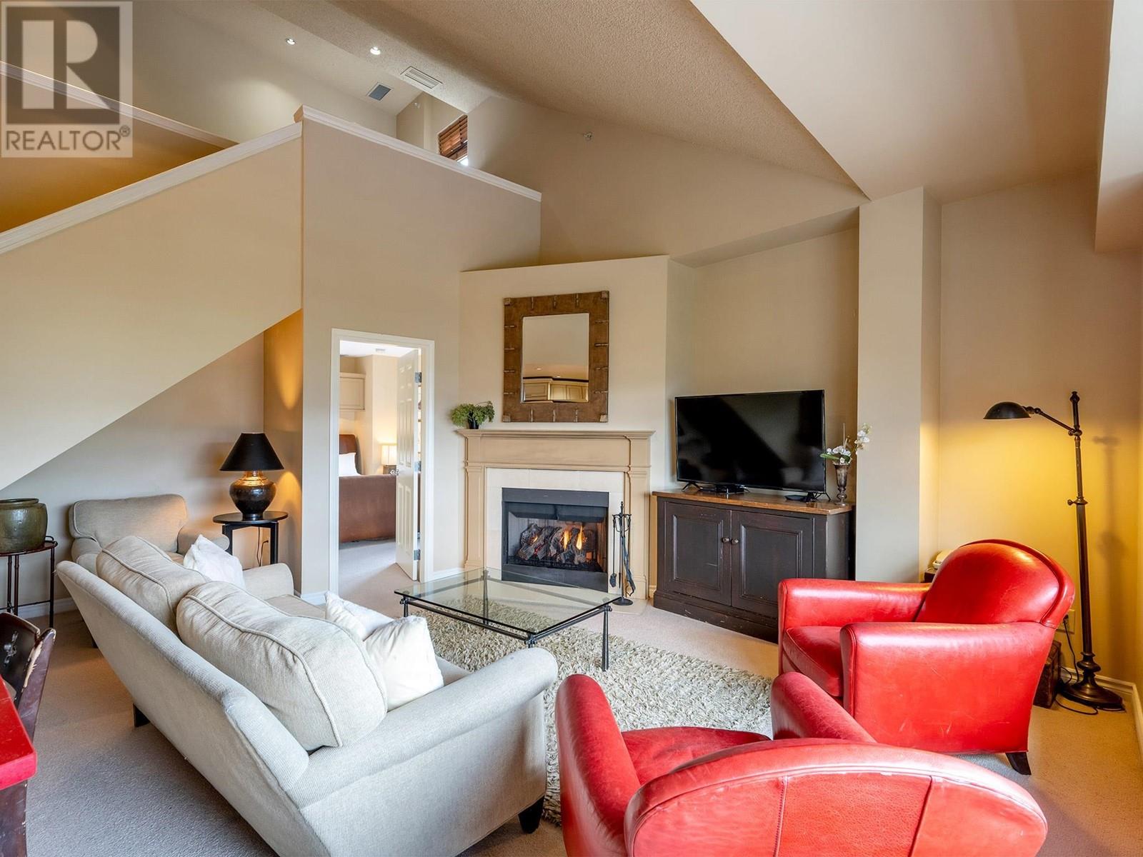 506 4280 Mountain Square, Whistler, British Columbia  V8E 1B9 - Photo 5 - R2890660