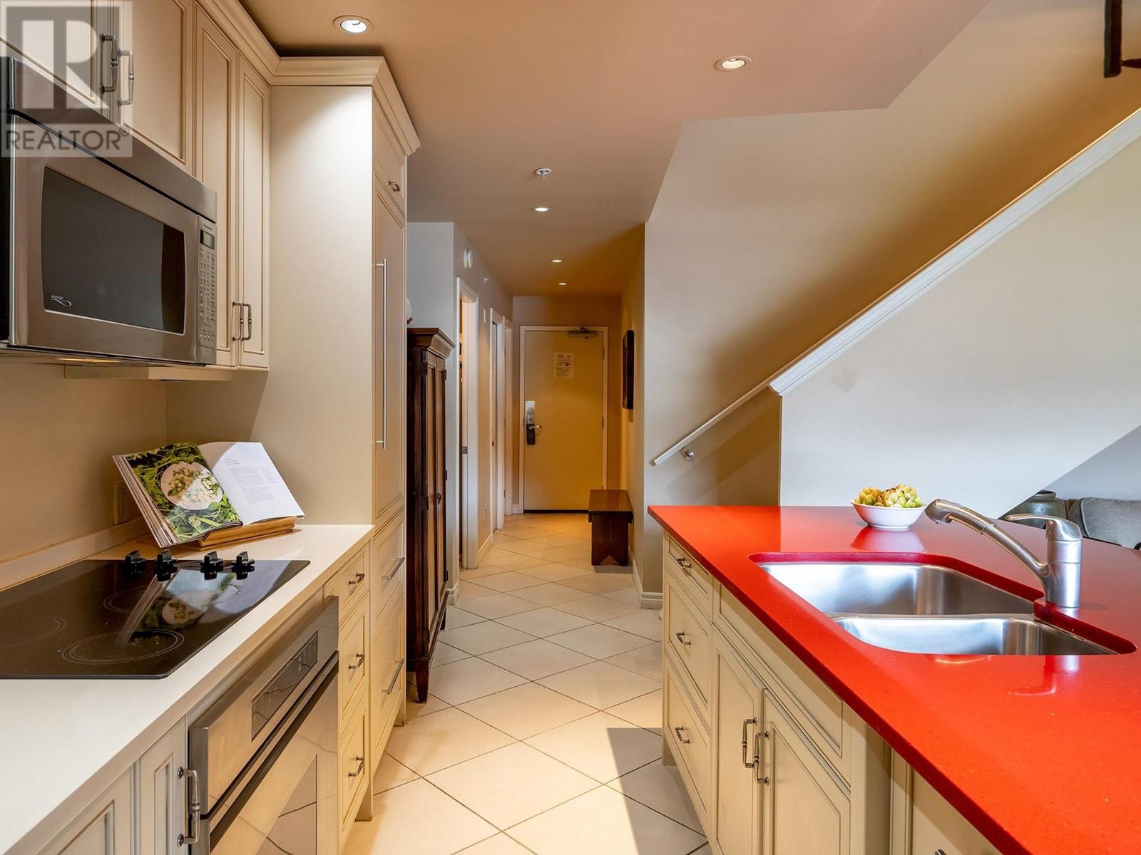 506 4280 Mountain Square, Whistler, British Columbia  V8E 1B9 - Photo 12 - R2890660