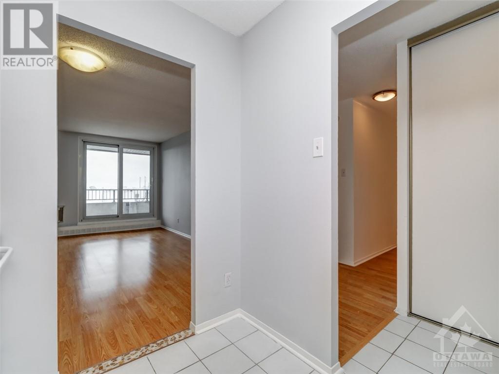 1785 Frobisher Lane Unit#1805, Ottawa, Ontario  K1G 3T7 - Photo 11 - 1402680