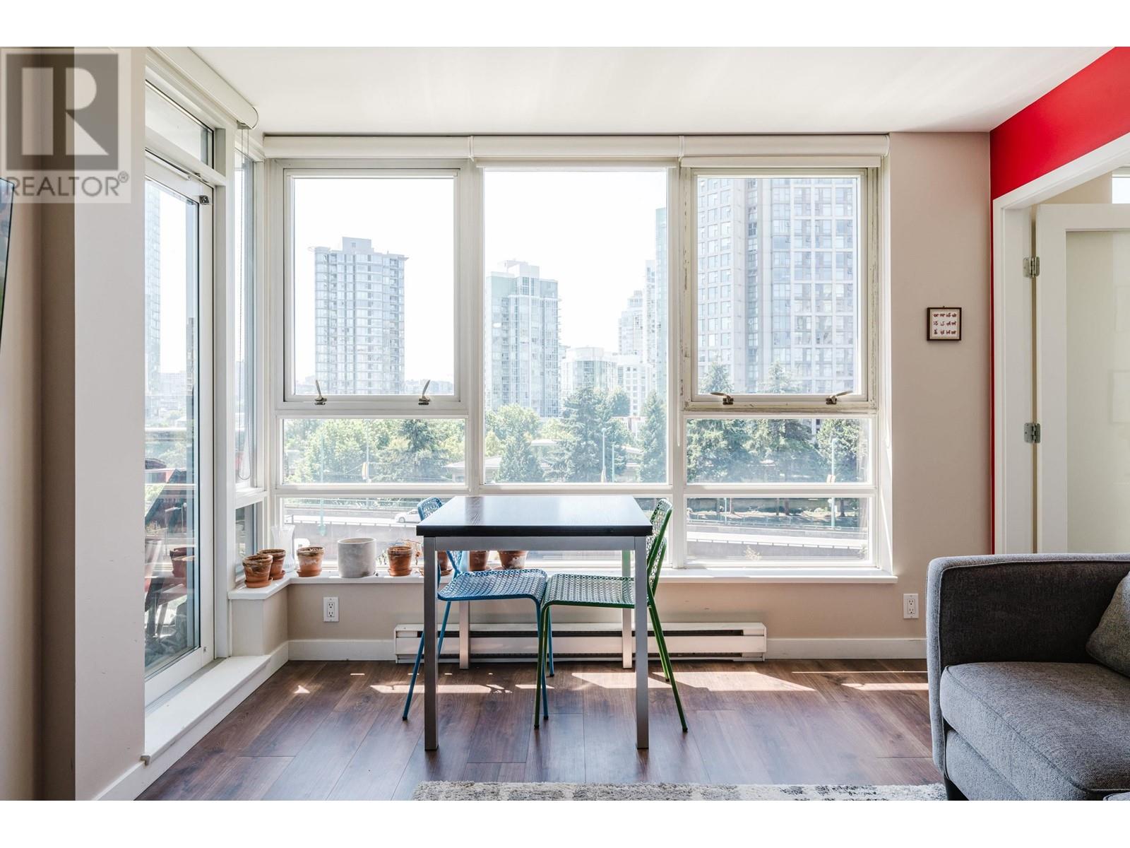 811 939 Expo Boulevard, Vancouver, British Columbia  V6Z 3G7 - Photo 6 - R2906796
