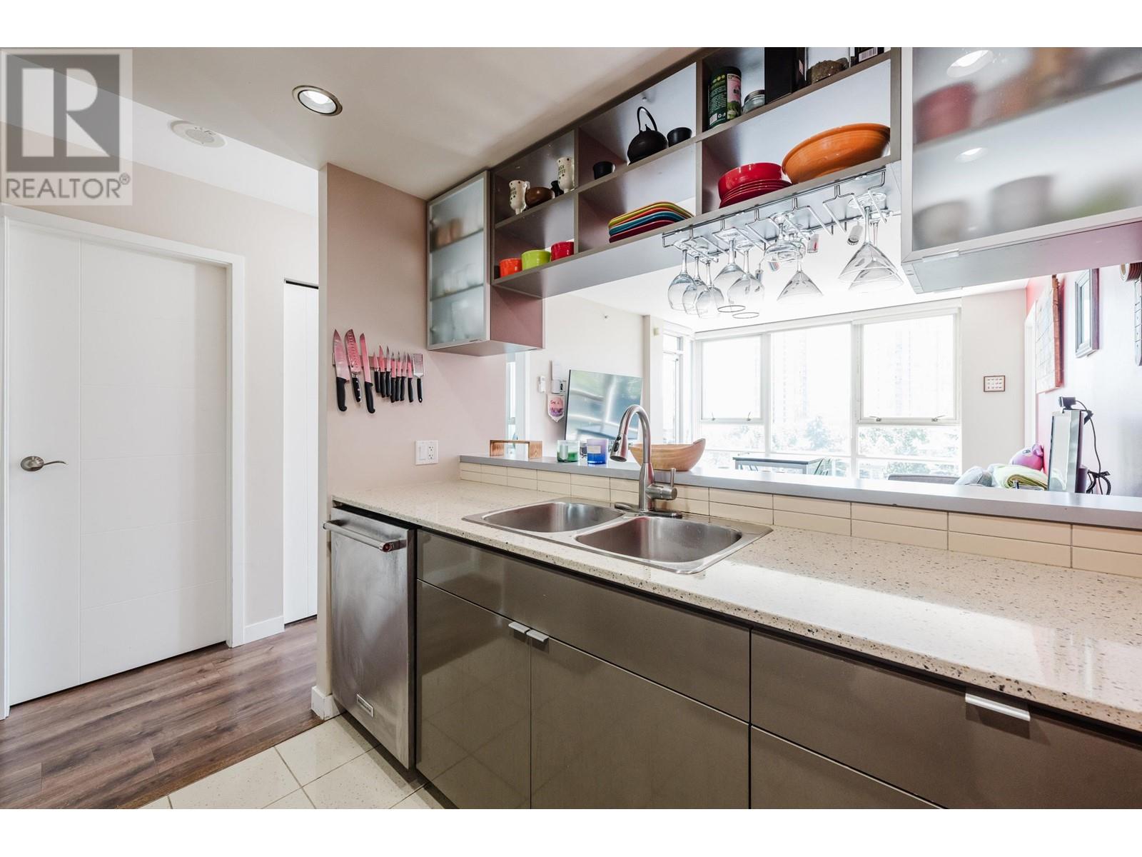 811 939 Expo Boulevard, Vancouver, British Columbia  V6Z 3G7 - Photo 14 - R2906796