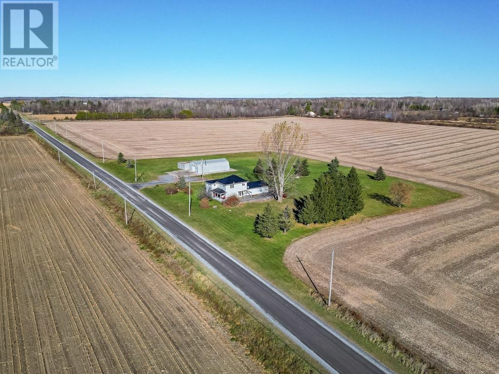 3399 Vallance Road, Apple Hill, Ontario  K0C 1B0 - Photo 5 - 1402635