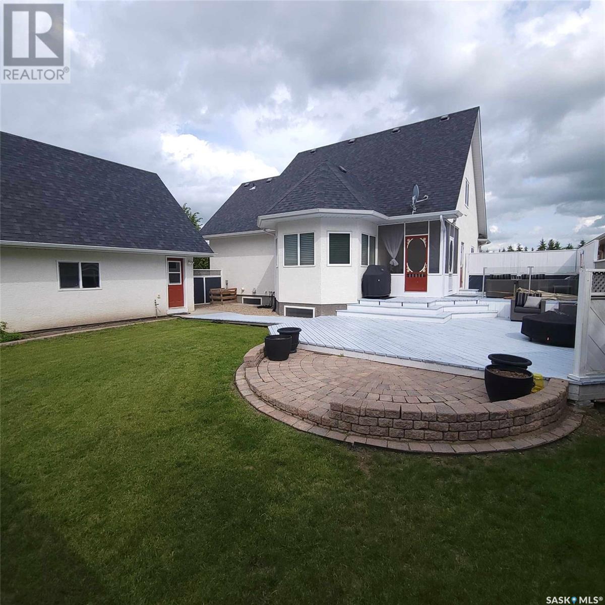 12 Parklane Drive, Yorkton, Saskatchewan  S3N 4B5 - Photo 44 - SK976998