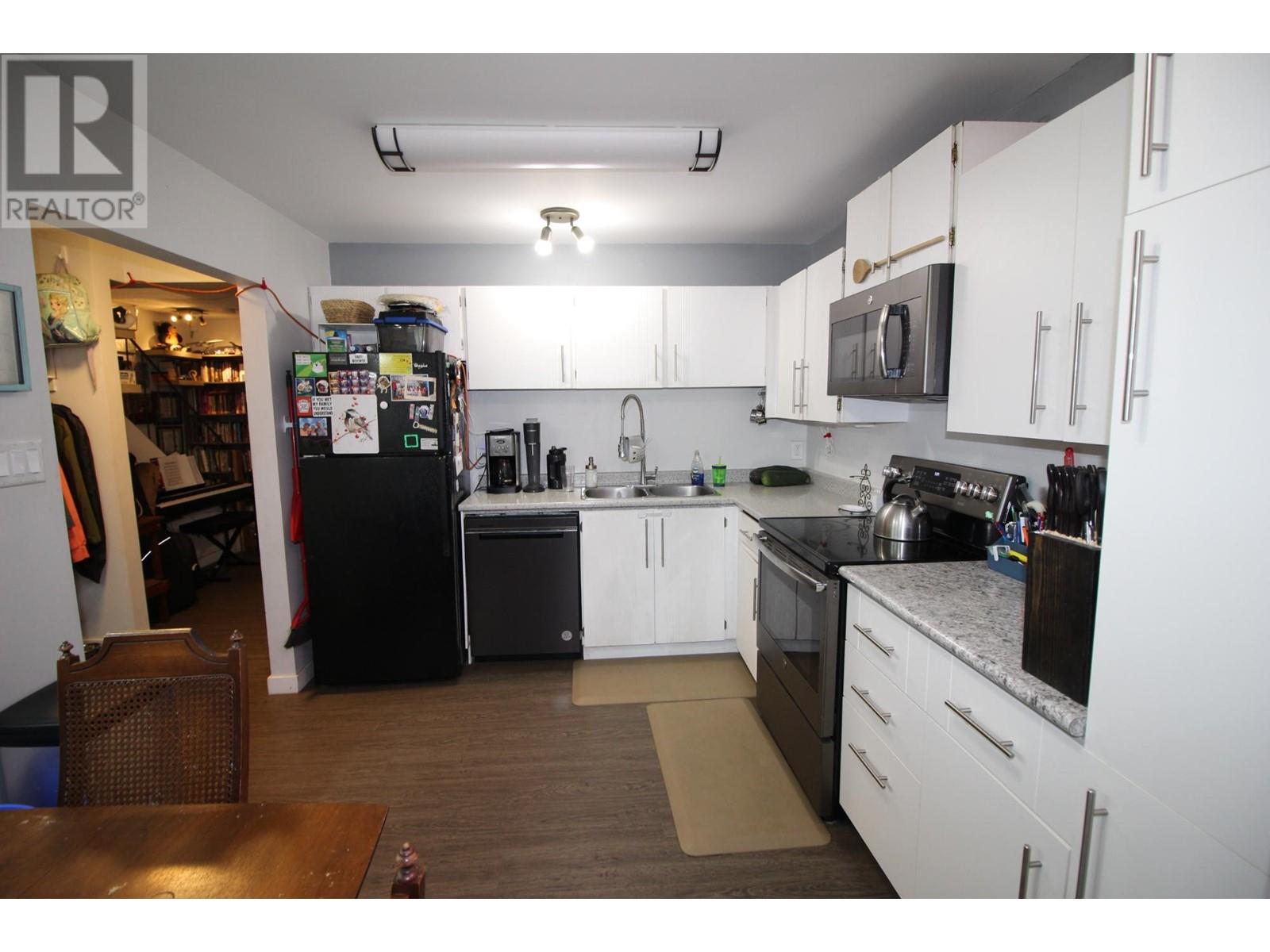 39-1697 Greenfield Ave, Kamloops, British Columbia  V2B 4N5 - Photo 3 - 179911