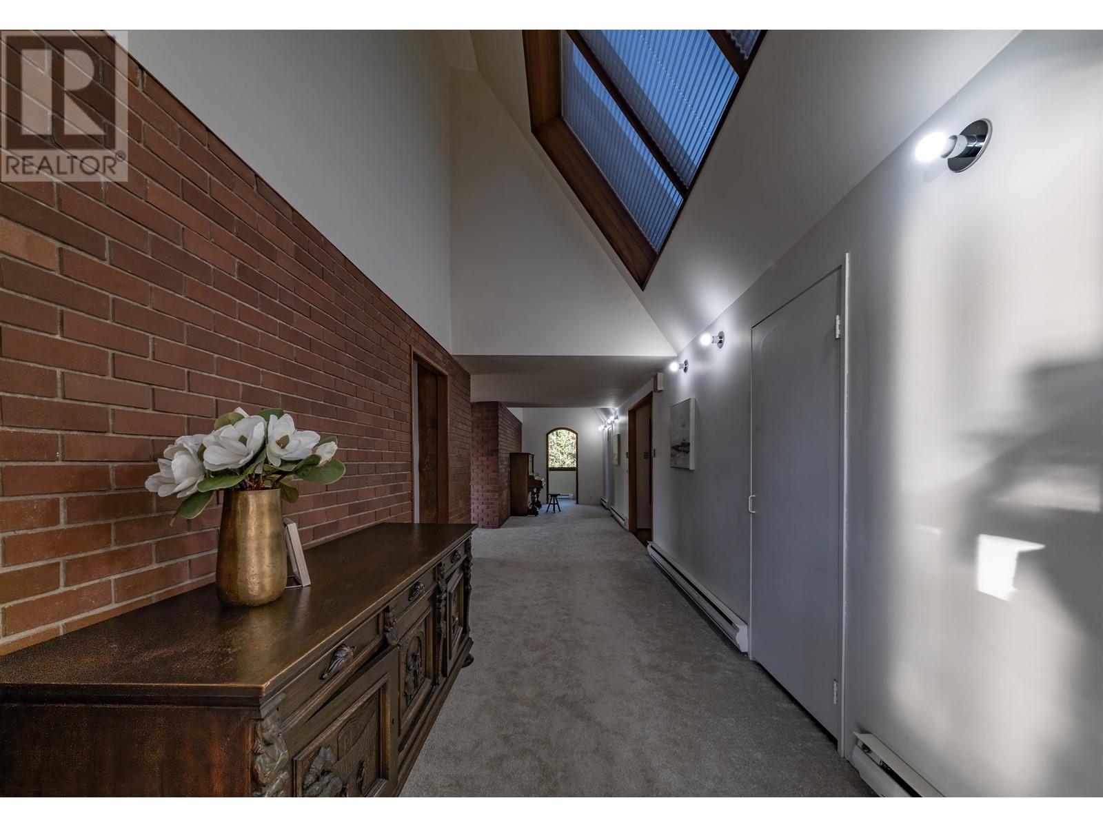 8595 Ansell Place, West Vancouver, British Columbia  V7W 2W3 - Photo 25 - R2906838
