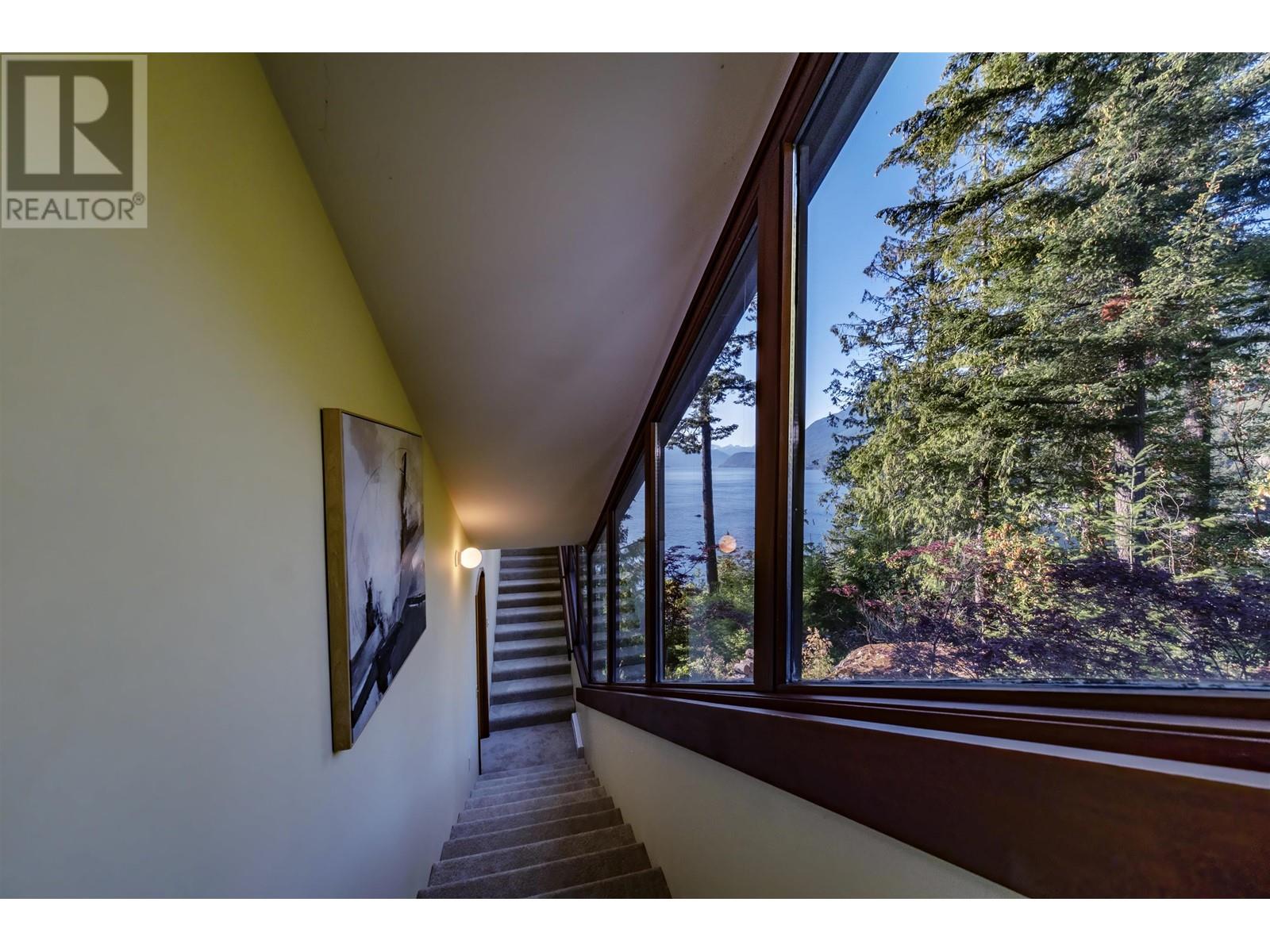 8595 Ansell Place, West Vancouver, British Columbia  V7W 2W3 - Photo 17 - R2906838