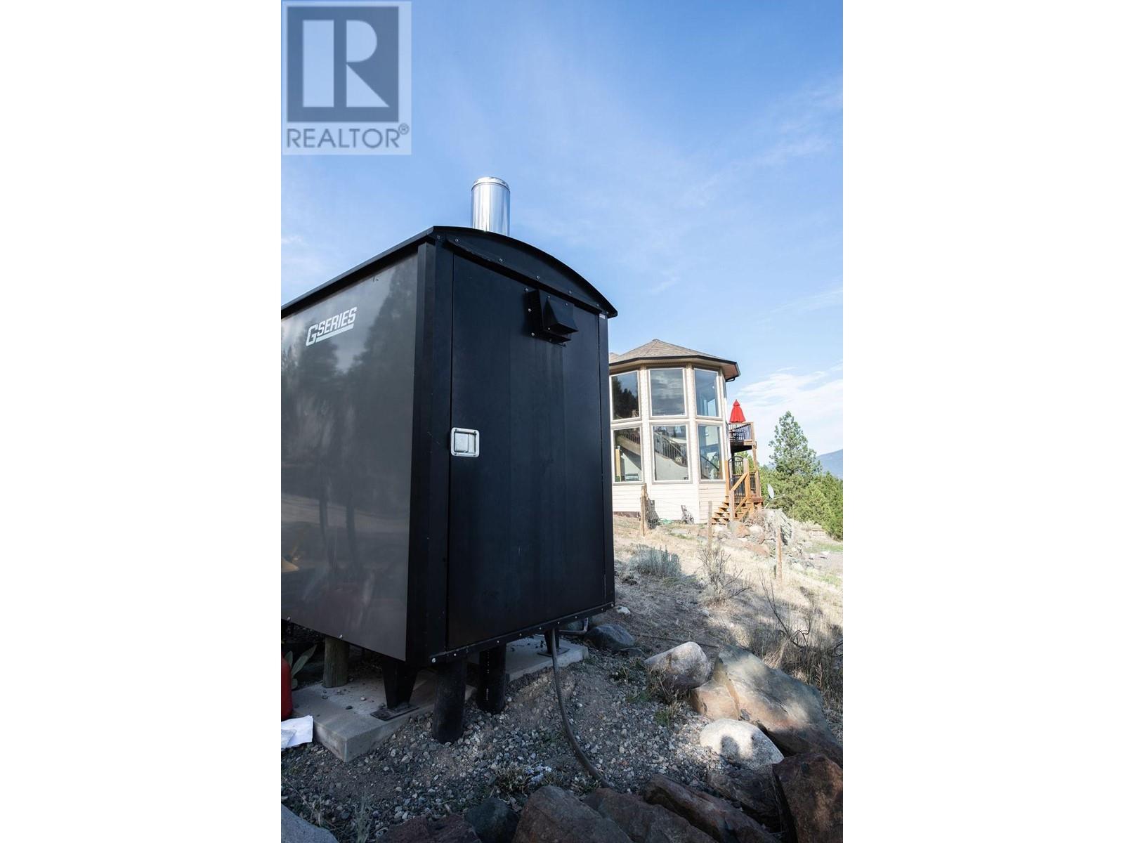 4377 Shuswap Rd, Kamloops, British Columbia  V2H 1S8 - Photo 39 - 179913