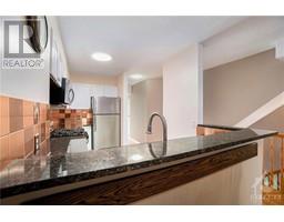 108 CENTREPOINTE DRIVE UNIT#I