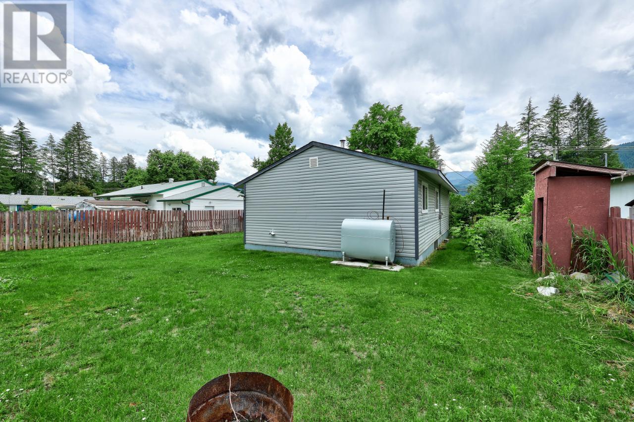 361 Robson Street, Clearwater, British Columbia  V0E 1N1 - Photo 19 - 179917