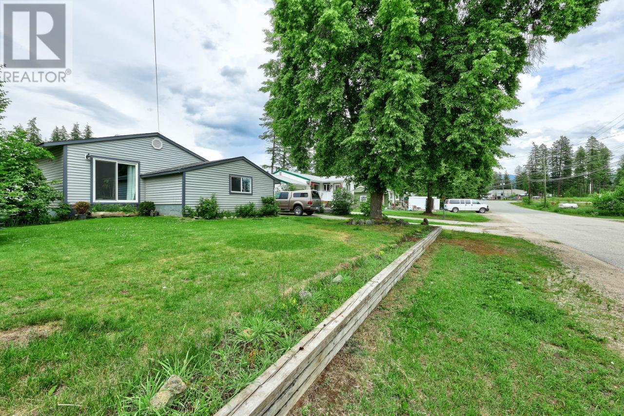 361 Robson Street, Clearwater, British Columbia  V0E 1N1 - Photo 25 - 179917