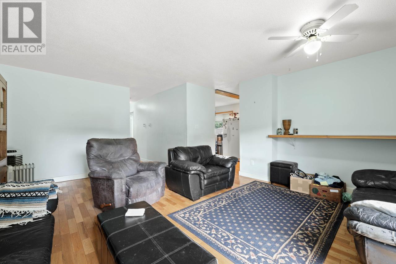 361 Robson Street, Clearwater, British Columbia  V0E 1N1 - Photo 4 - 179917