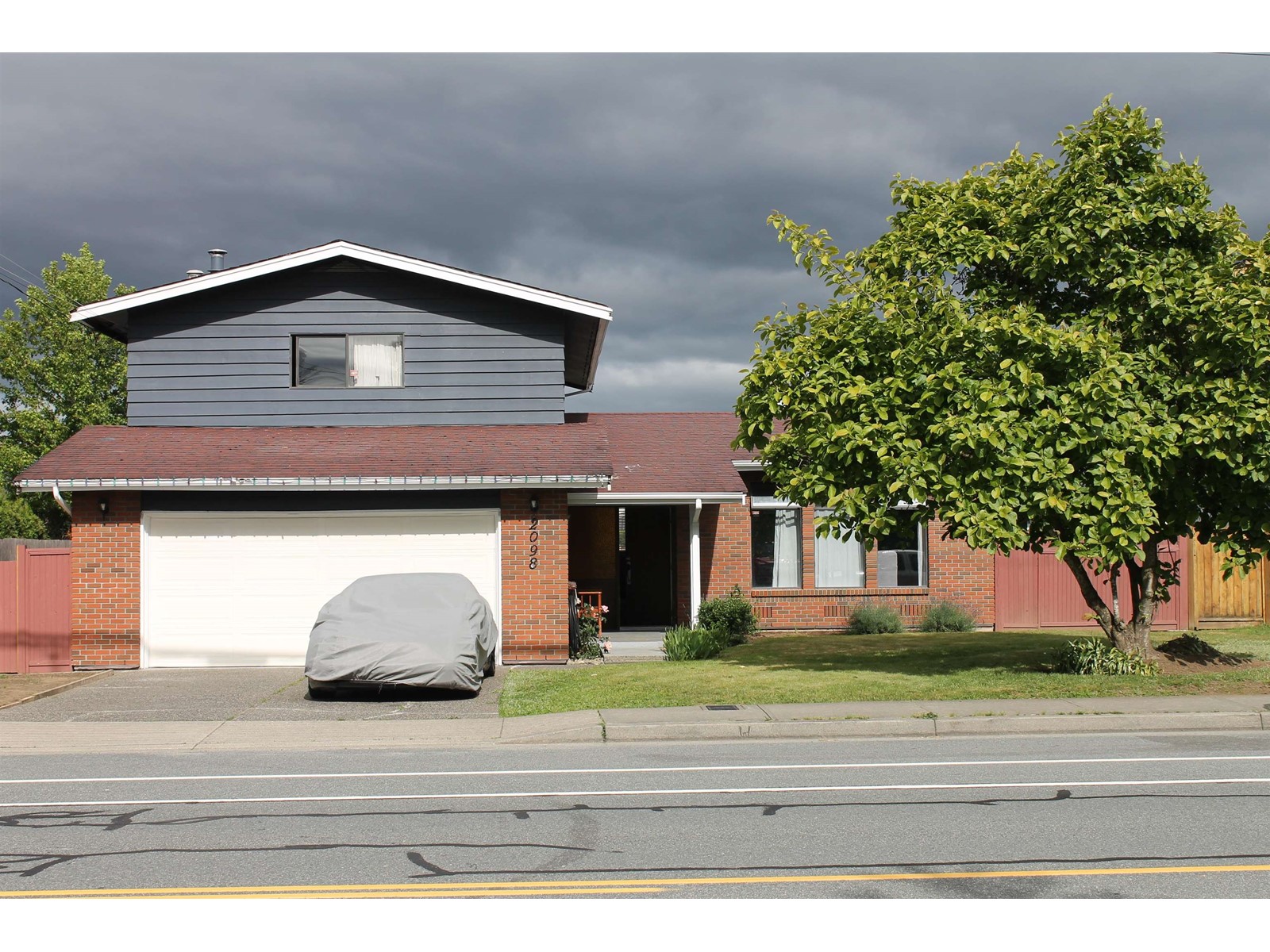 2098 EMERSON STREET, abbotsford, British Columbia