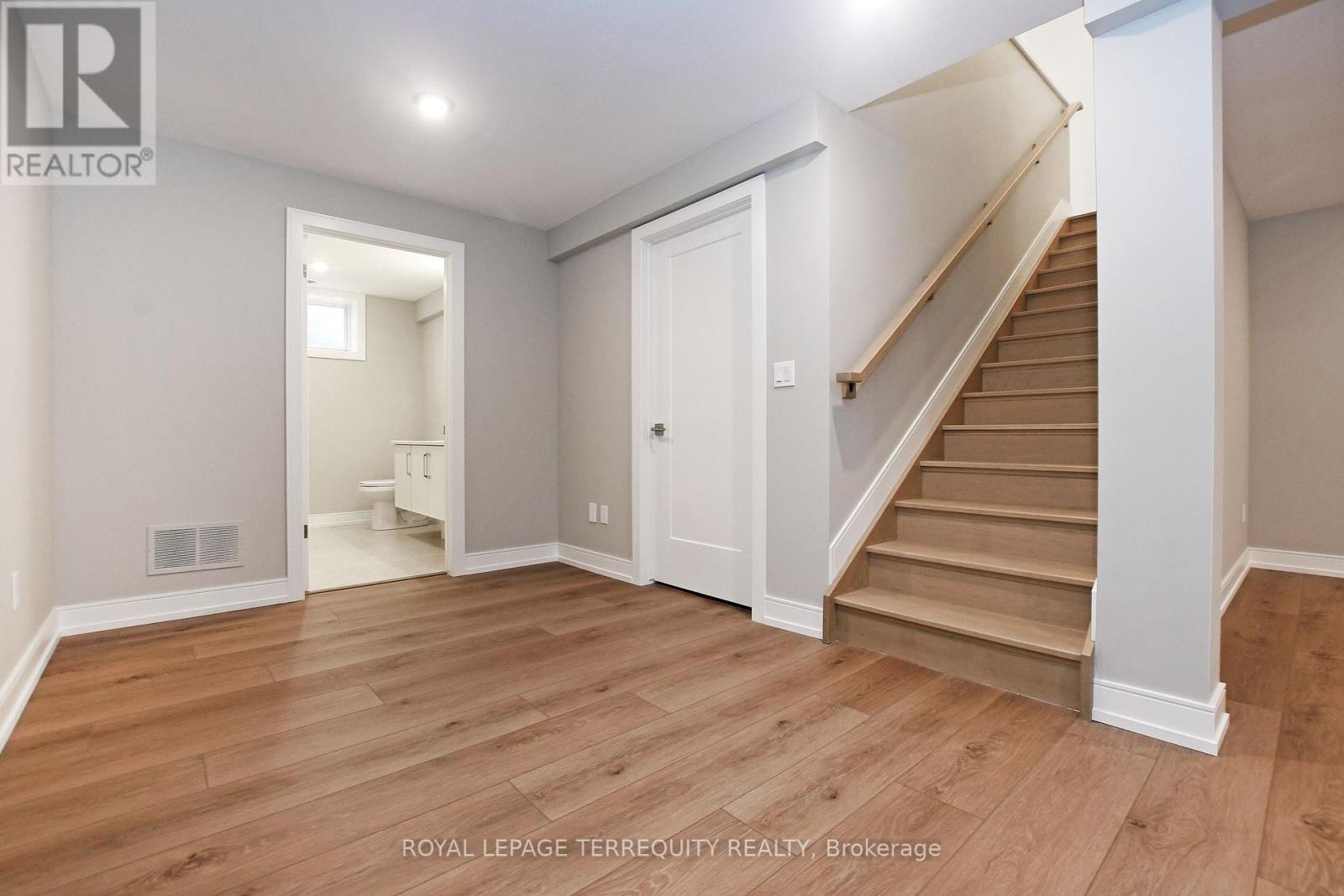 566 Old Course Trail, Welland, Ontario  L3B 6G8 - Photo 22 - X9043661