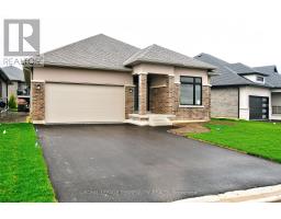 566 OLD COURSE TRAIL, Welland, Ontario