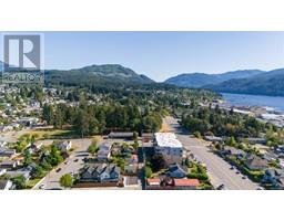 3 2846 4th Ave Woodward'S Village, Port Alberni, Ca