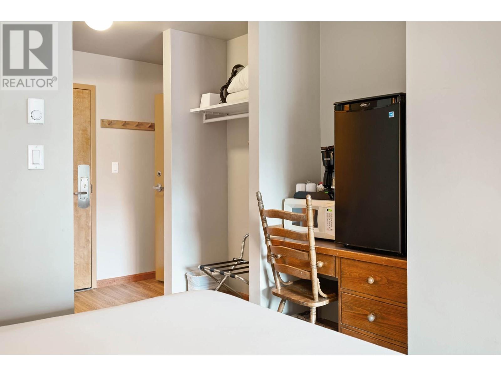 120/122-3220 Village Way, Sun Peaks, British Columbia  V0E 5N0 - Photo 25 - 179920