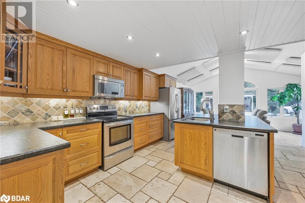 1241 Bass Lake Sideroad E, Oro-Medonte, Ontario  L0L 1T0 - Photo 14 - 40616170