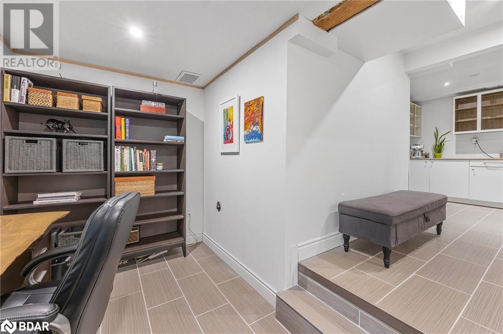 1241 Bass Lake Sideroad E, Oro-Medonte, Ontario  L0L 1T0 - Photo 7 - 40616170