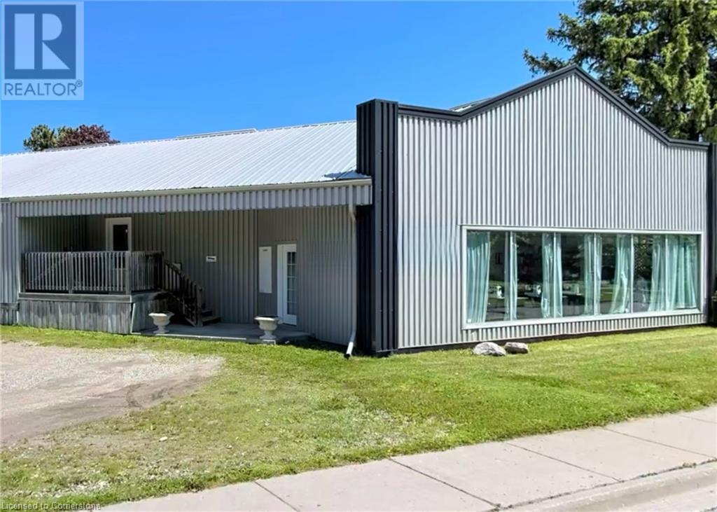 20 Monteith Avenue, Stratford, Ontario  N5A 2P4 - Photo 1 - 40618656