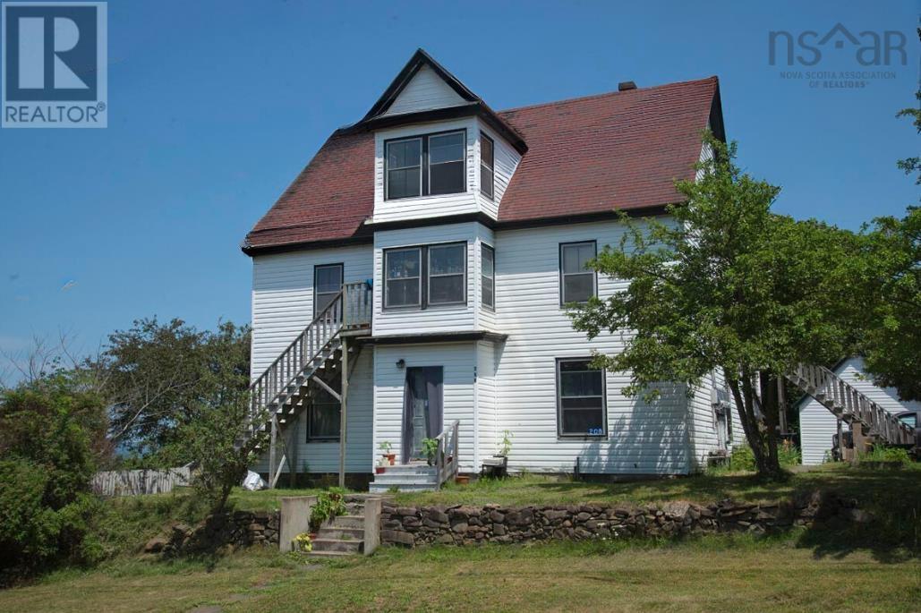 208 King Street, Digby, Nova Scotia  B0V 1A0 - Photo 1 - 202417155