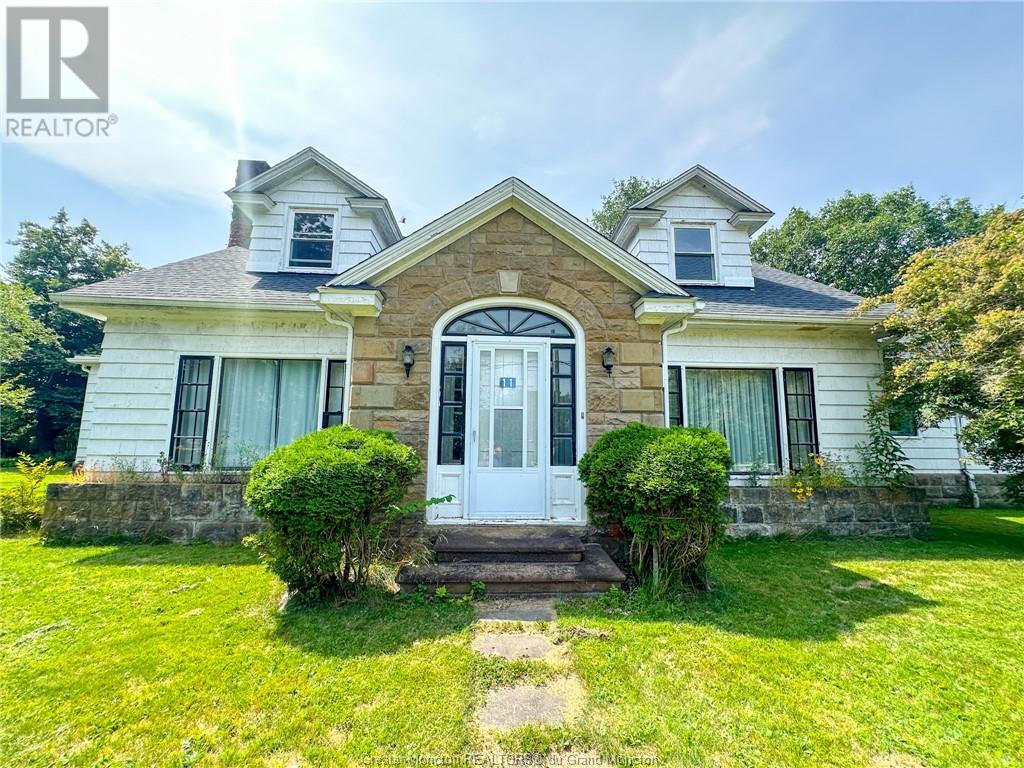 11 Charles Street, Sackville, New Brunswick  E4L 3S2 - Photo 4 - M161103