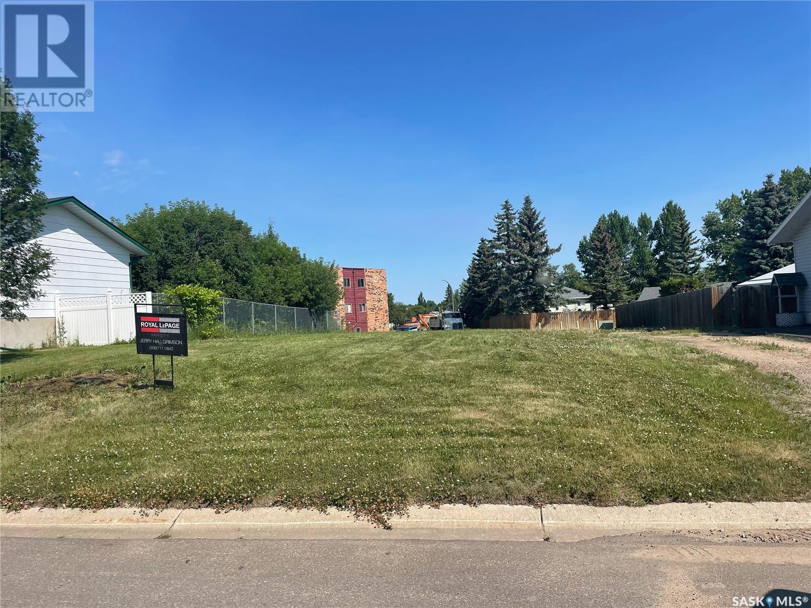 37 Dunfield Crescent, Meadow Lake, Saskatchewan  S9X 1E3 - Photo 2 - SK977042