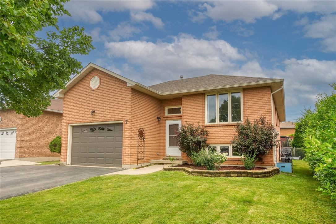 7 Country Club Road, cayuga, Ontario