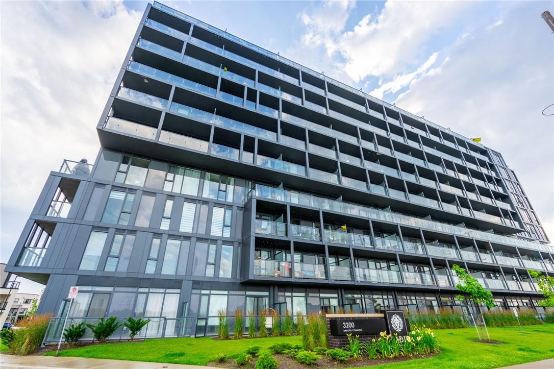 3200 Dakota Common, Unit #b717, Burlington, Ontario  L7M 2A9 - Photo 1 - H4200636