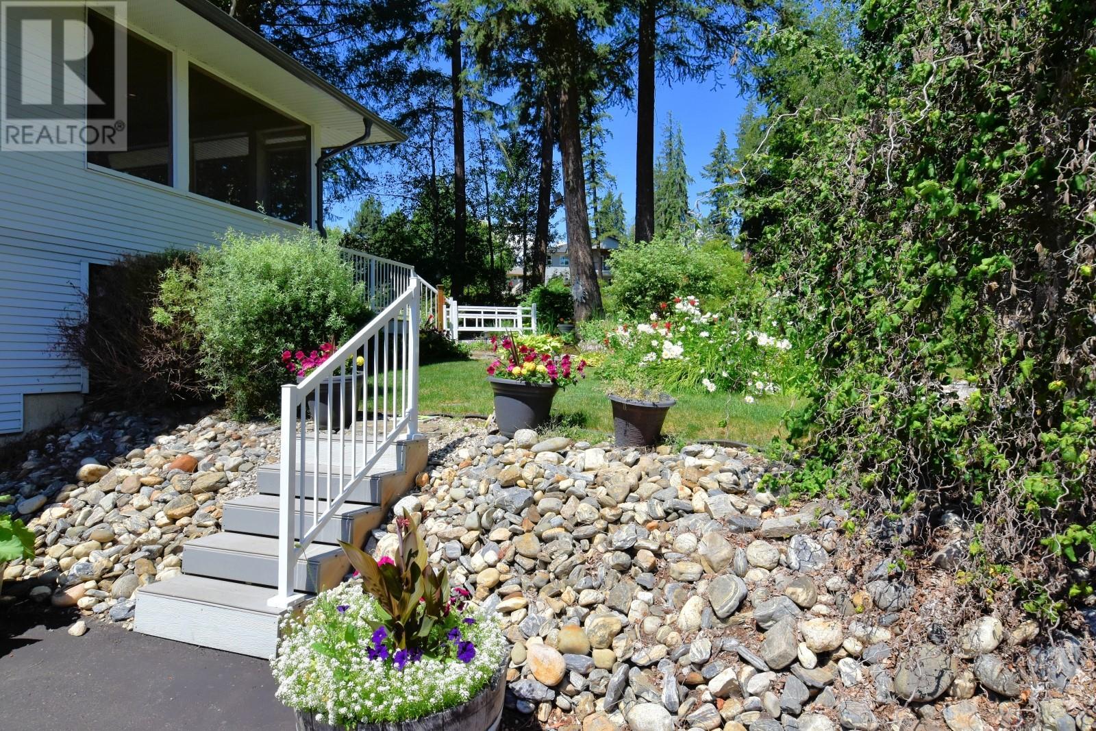 2593 Golf View Crescent, Blind Bay, British Columbia  V0E 1H1 - Photo 51 - 10319574