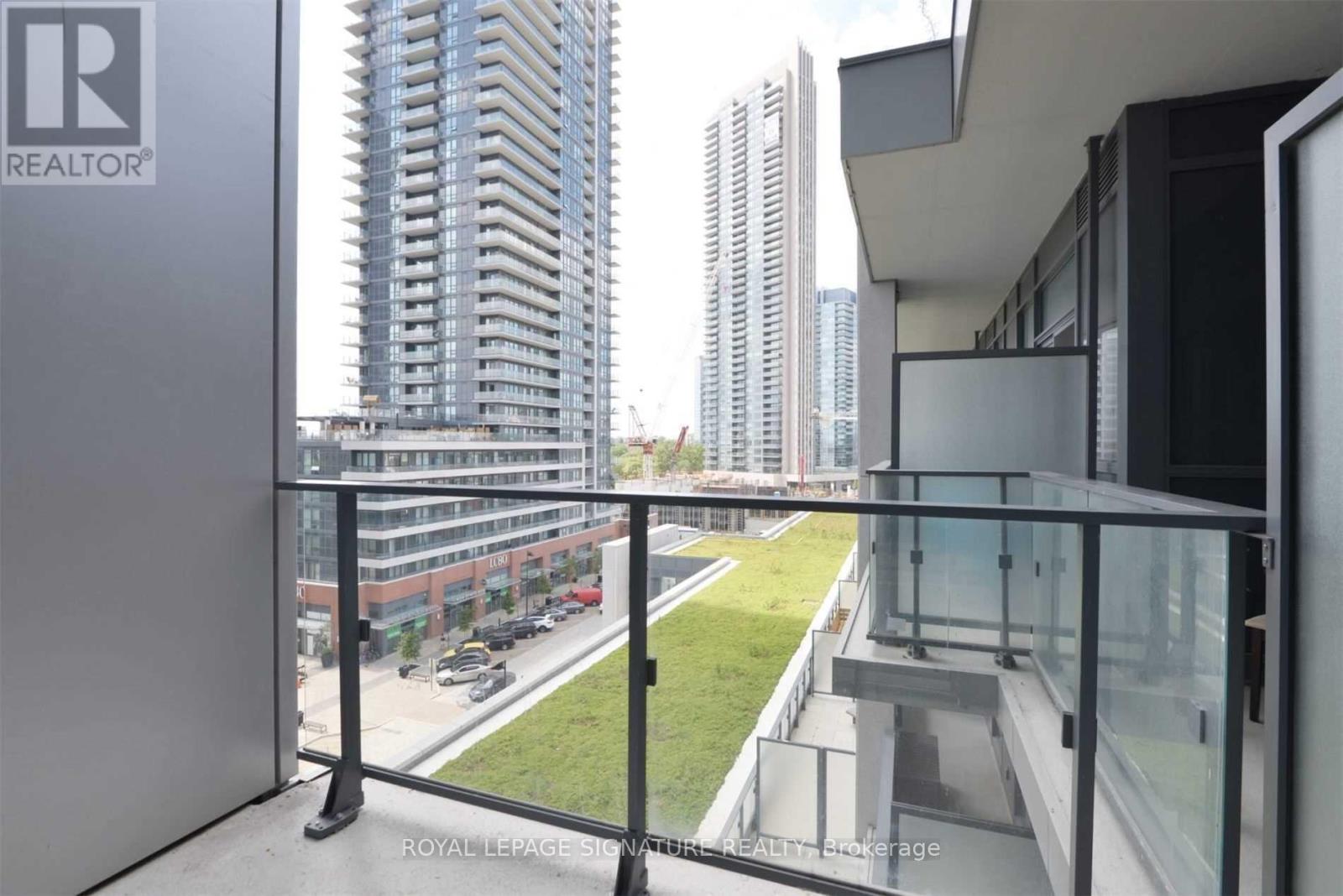 805 - 2200 Lakeshore Boulevard W, Toronto (Mimico), Ontario  M6H 4K8 - Photo 7 - W9045232