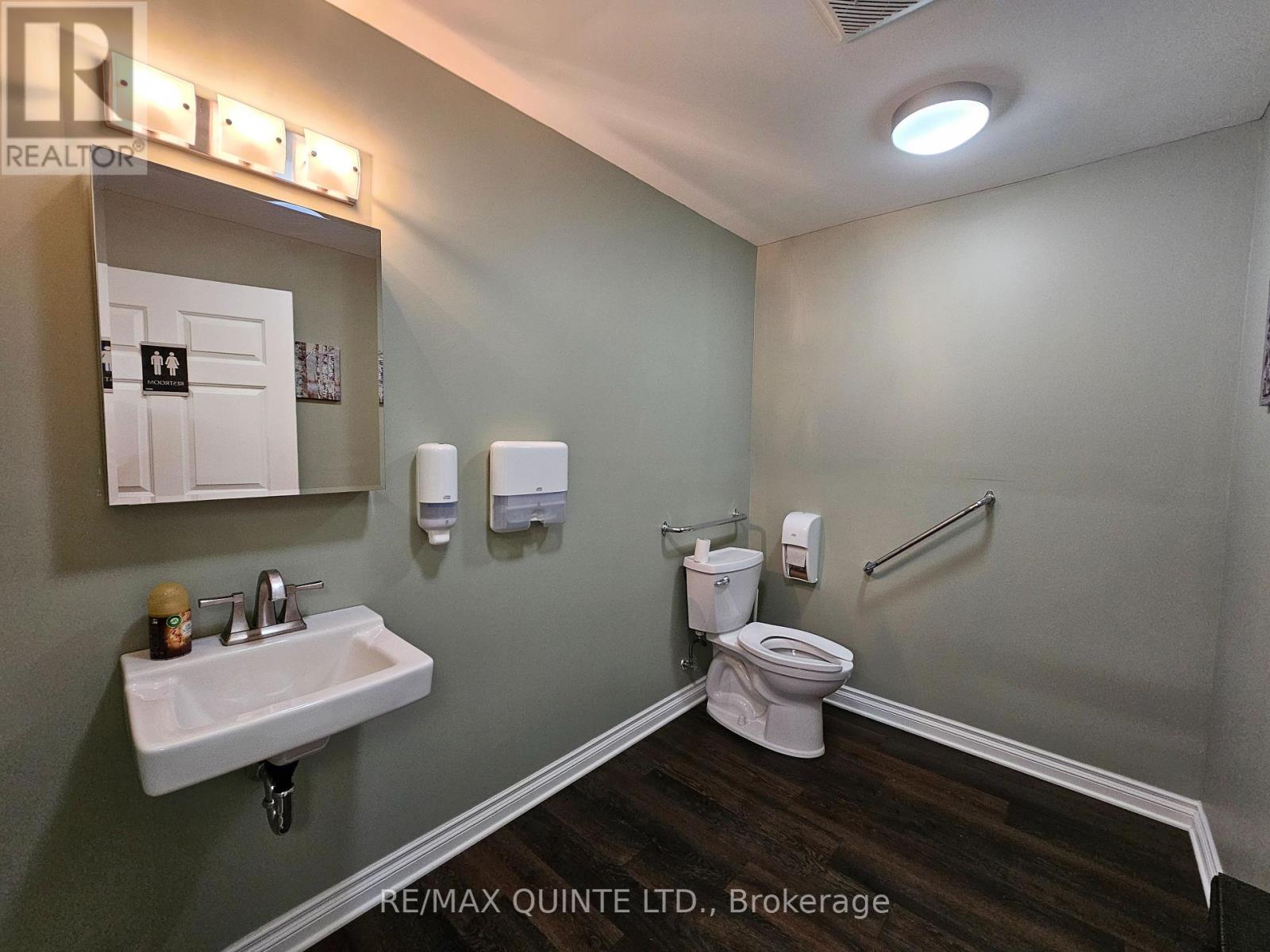 1 Mcfarland Drive, Prince Edward County, Ontario  K0K 2T0 - Photo 23 - X9045093