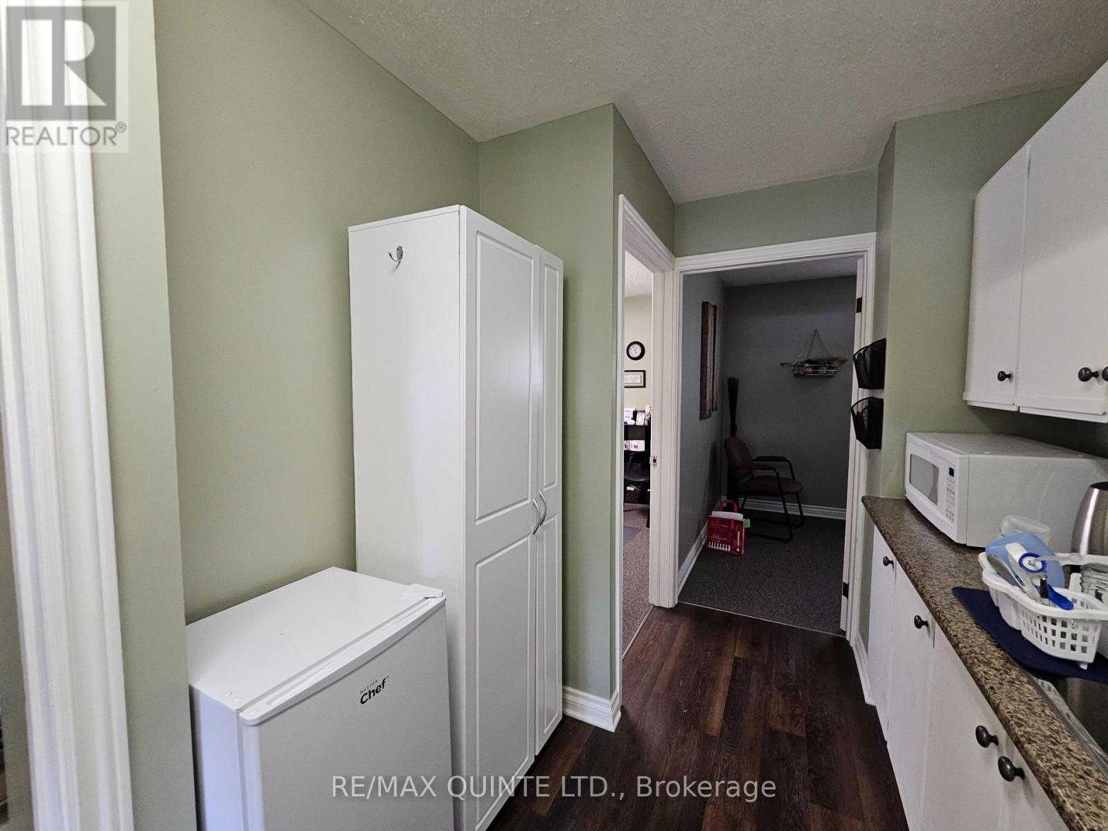 1 Mcfarland Drive, Prince Edward County, Ontario  K0K 2T0 - Photo 27 - X9045093