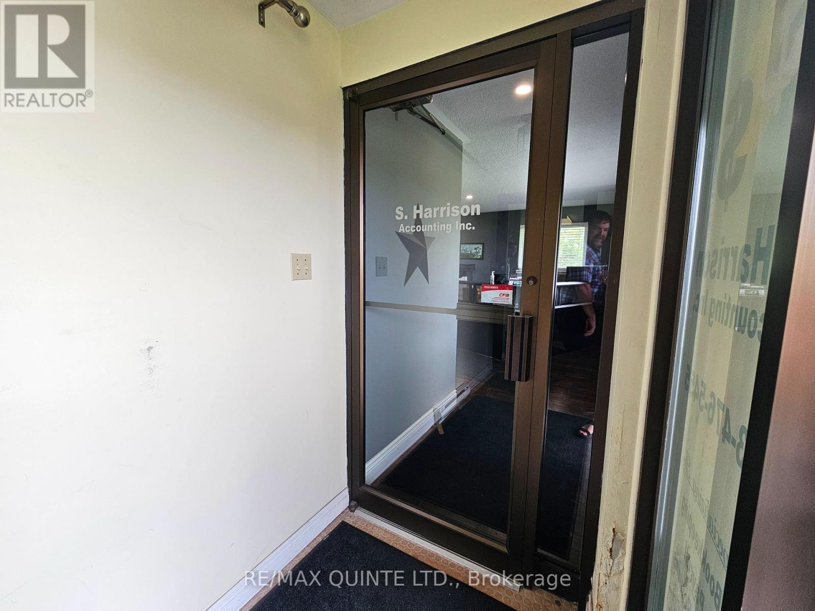 1 Mcfarland Drive, Prince Edward County, Ontario  K0K 2T0 - Photo 6 - X9045093