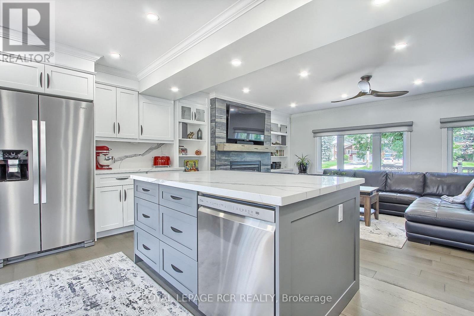 228 Bayshore Road E, Innisfil, Ontario  L0L 1K0 - Photo 11 - N9046343