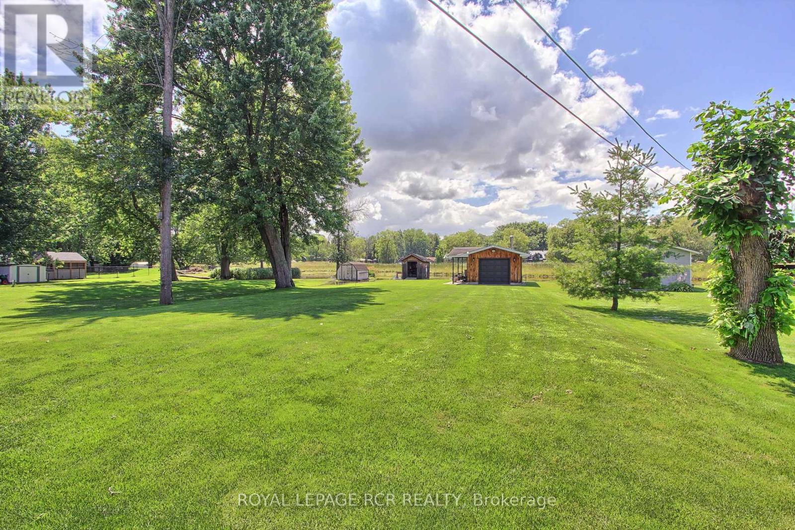 228 Bayshore Road E, Innisfil, Ontario  L0L 1K0 - Photo 35 - N9046343