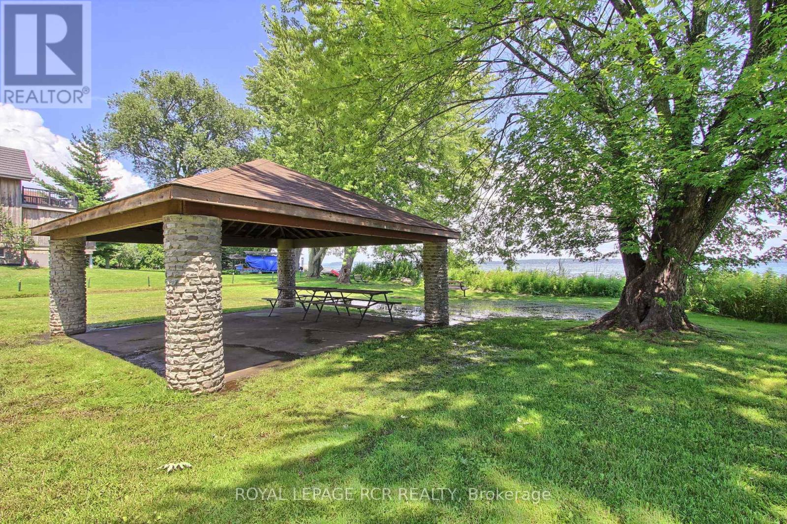 228 Bayshore Road E, Innisfil, Ontario  L0L 1K0 - Photo 39 - N9046343