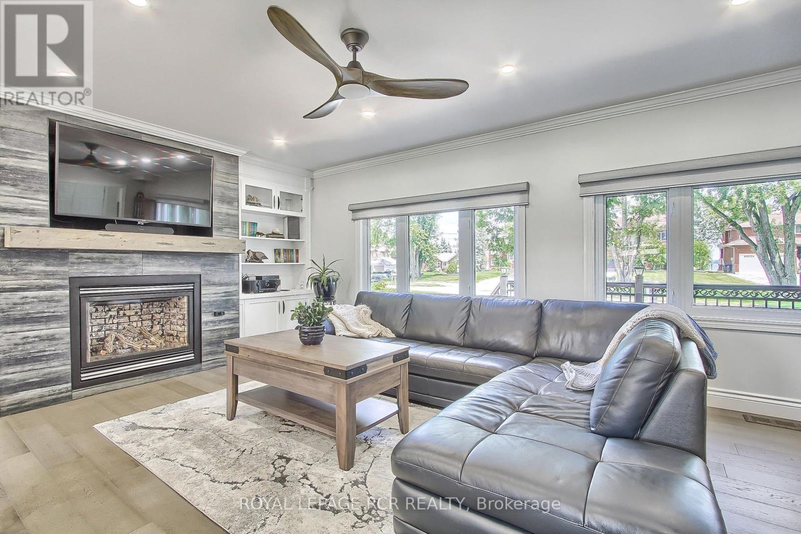 Property at 228 BAYSHORE ROAD E image 5