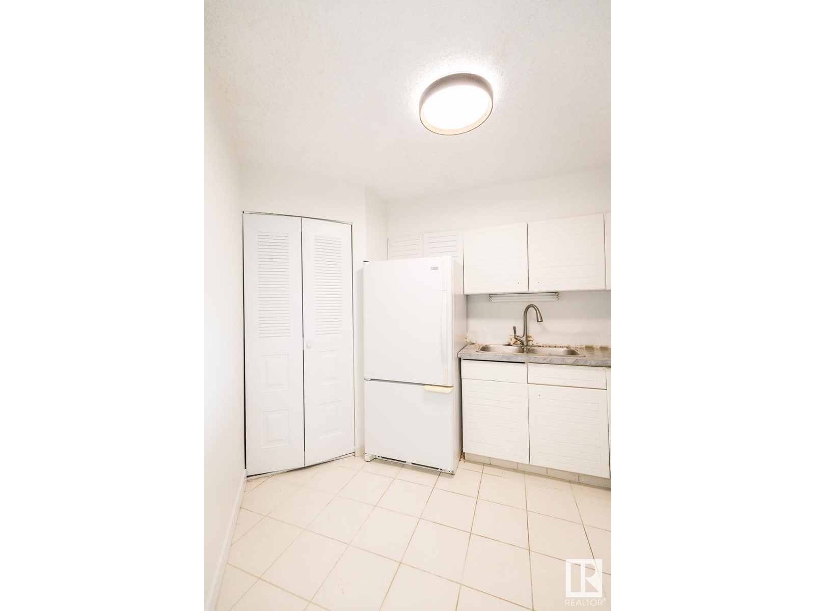 #1000 10149 Saskatchewan Dr Nw, Edmonton, Alberta  T6E 6B6 - Photo 18 - E4398191