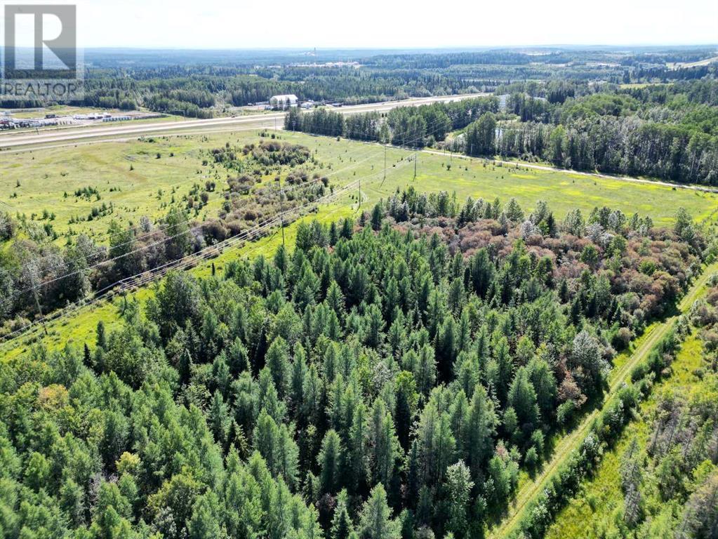 Property at 18032 TOWNSHIP ROAD 532A image 2