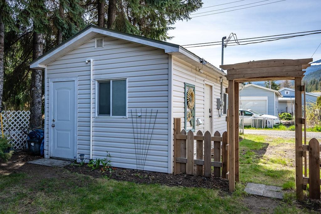 235 B Avenue, Kaslo, British Columbia  V0G 1M0 - Photo 43 - 2478465