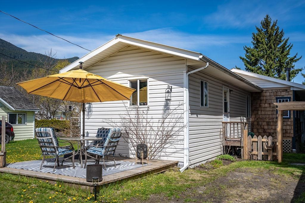 235 B Avenue, Kaslo, British Columbia  V0G 1M0 - Photo 47 - 2478465