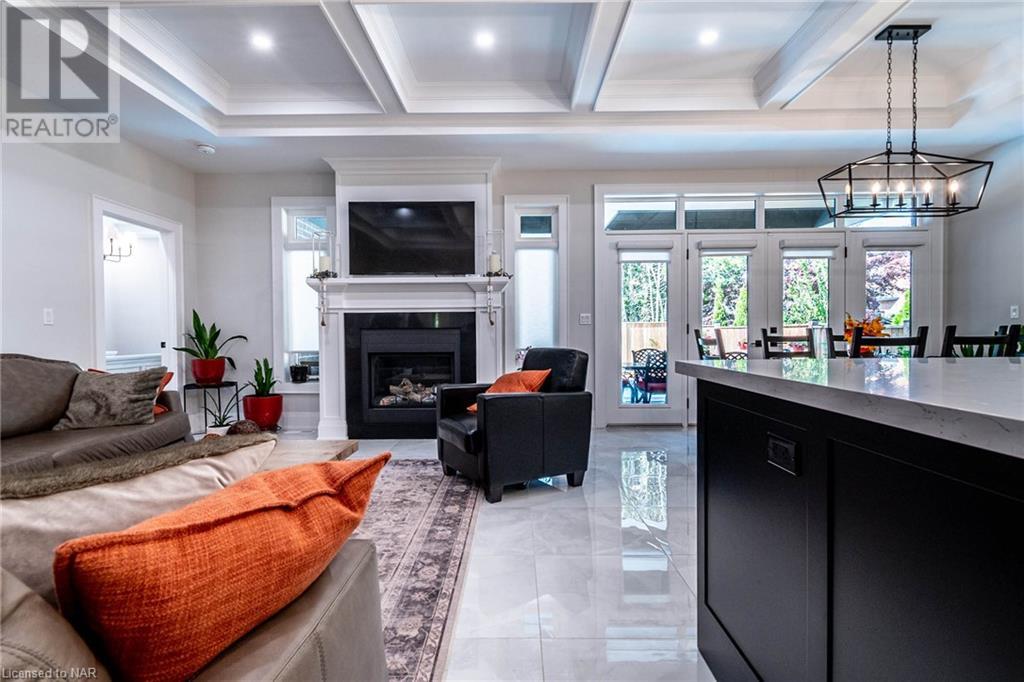 1156 Line Avenue, Fonthill, Ontario  L3C 3C4 - Photo 14 - 40613587